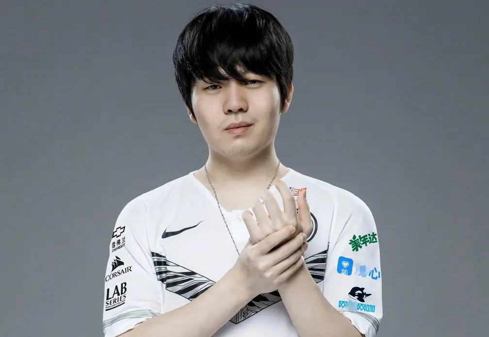 开云-关于Rookie新星比分优势明显表现惊艳，IG未来可期！的信息